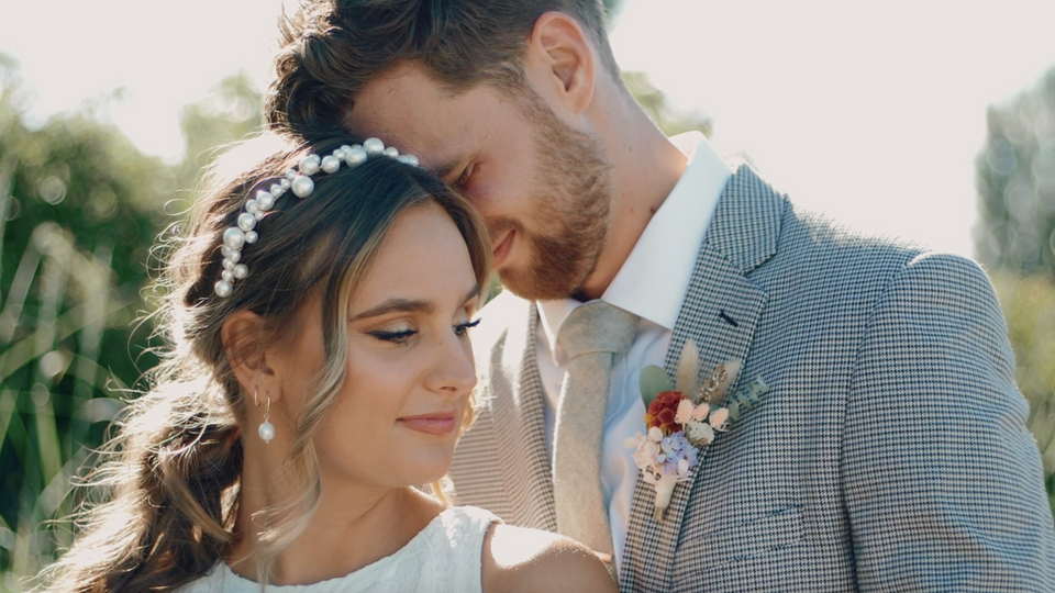 Aaron + Gabrielle Sneak Peak